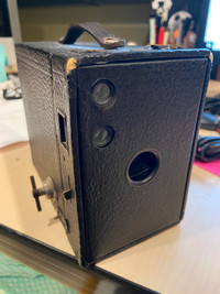 Antique Eastman Kodak Brownie 2A Camera
