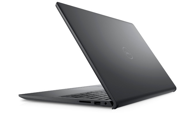 Dell Inspiron 3520 Laptop (2022) - 15.6" FHD/Core i3/256GB/8GB in Laptops in Regina - Image 3
