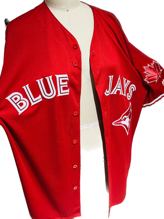 Toronto Bluejays Canada Jersey New w/Tags Men’s XL in Men's in Markham / York Region