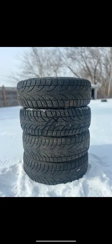 USED SET ESKAY WINTER PLUS 205/60R16 DOT 2020 TREAD x2 8/32 x2 7/32