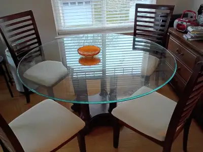 Mahogany dining room table & chairs, View more