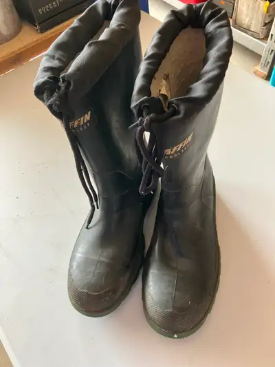 Men’s insulated work boots, View more