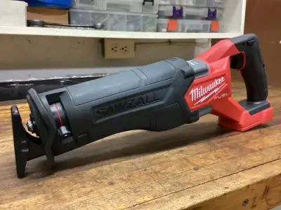 MILWAUKEE M18 GEN 2 FUEL BRUSHLESS SAWZALL, View more