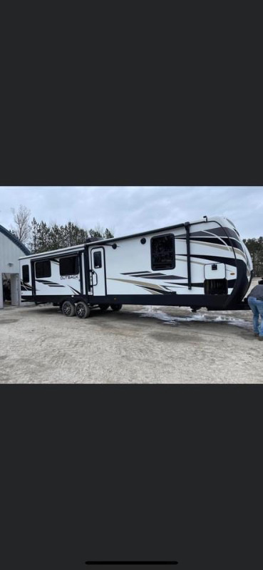 2022 Keystone Outback 328RL in Travel Trailers & Campers in Belleville