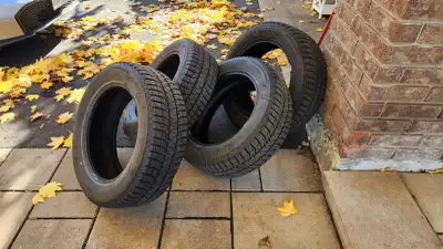 4 Bridgestone Blizzak WS90 Winter Tires (215/60R17 9GT) Only used two winters and with very low mile...