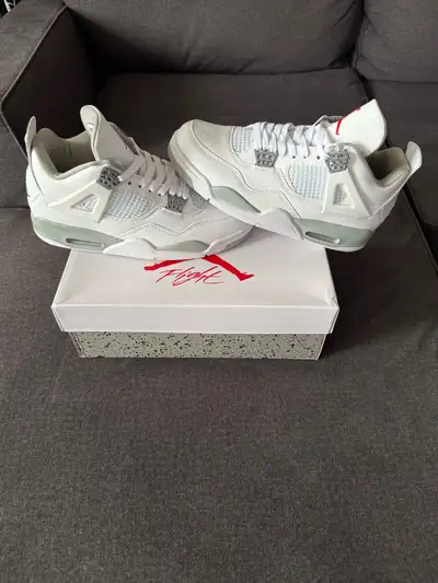 Jordan 4 Retro ‘White Cement’, View more