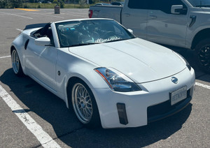 2004 Nissan 350Z Enthusiast roadster 