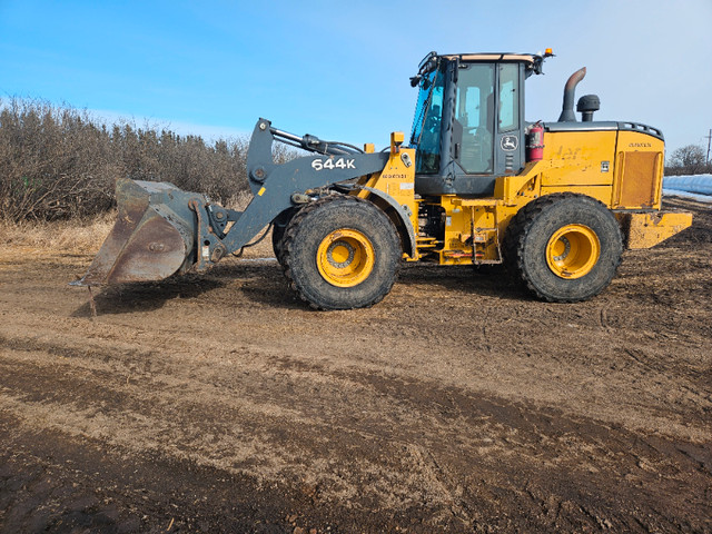 2014 John Deere 644K in Farming Equipment in Prince Albert