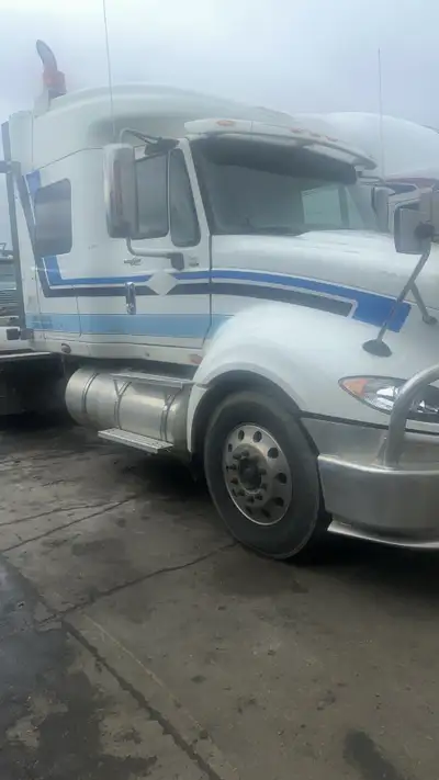 semi truck and tendum drivers needed for Alberta run everyday ho, View more