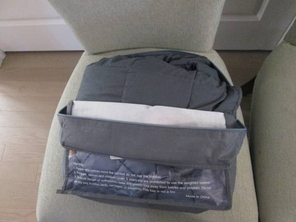 NEW 2ONLI WEIGHTED BLANKET FOR SALE in Health & Special Needs in Markham / York Region - Image 2