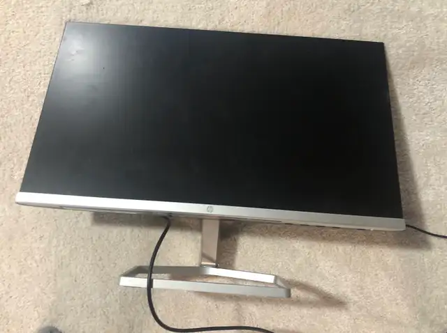 HP M22f FHD Monitor in Monitors in Oshawa / Durham Region - Image 2