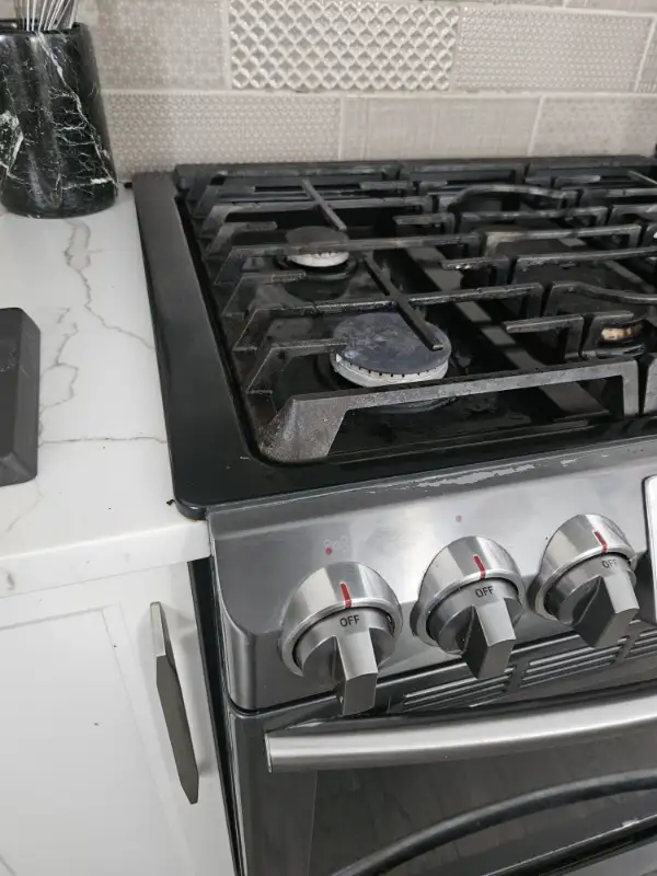 Gas Range Samsung in Stoves, Ovens & Ranges in Belleville - Image 3
