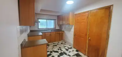 Big Renovated 3 1/2 Apartment