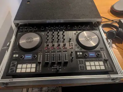 Traktor Kontrol S4 MK3 and Alto TS312 Powered Speaker, View more