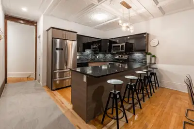 Fully-Furnished large 6 bedroom Downtown, all utilities included, View more
