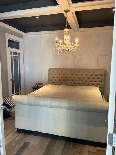 suites for rent in farmhouse