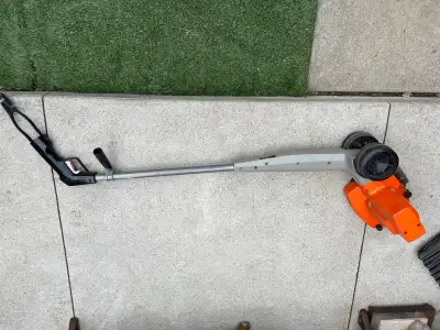 Black and Decker heavy duty lawn edger, View more