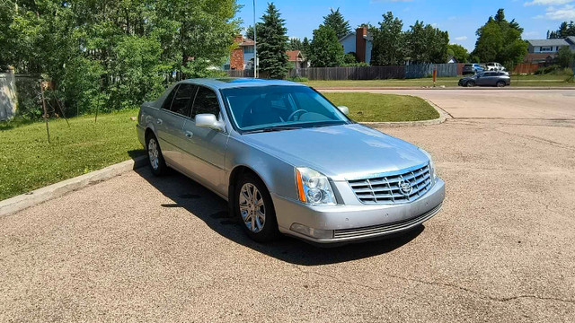 2008 Cadillac DTS  in Cars & Trucks in Edmonton - Image 4