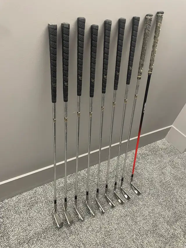 Wilson Ultra Golf Iron Set (2–PW) – 9 Clubs - complete set in Golf in City of Toronto - Image 3