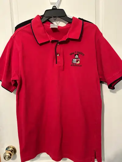 Vintage Mickey Mouse Disney store shirt Medium Pickup in douglasdale