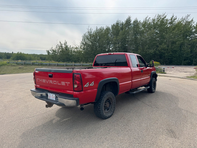 2005 Chevy Silverado 3500 Diesel Duramax 6.6L 4x4 in Cars & Trucks in St. Albert - Image 4