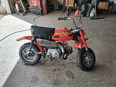 $1300 No trades Located in clyde 1978 Honda z50 Runs but needs carb cleaned Runs better with choke h...