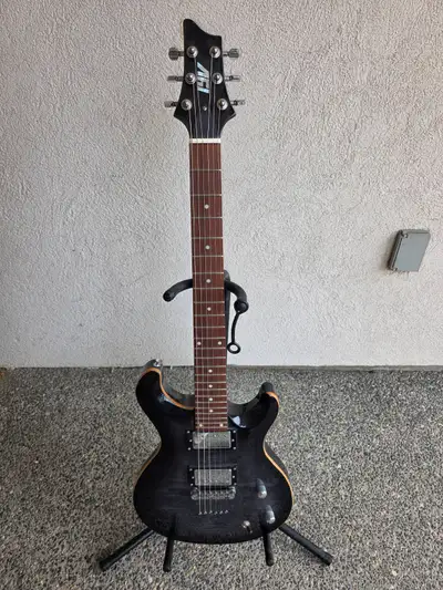 IYV Electric Guitar like new, View more
