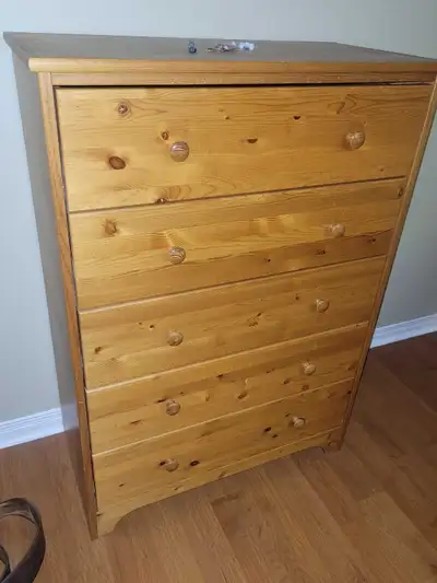 solid pine 6 drawer dresser, View more