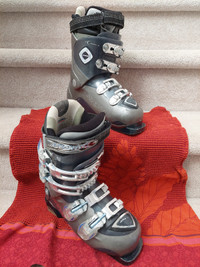Atomic 284mm Downhill Ski Boots