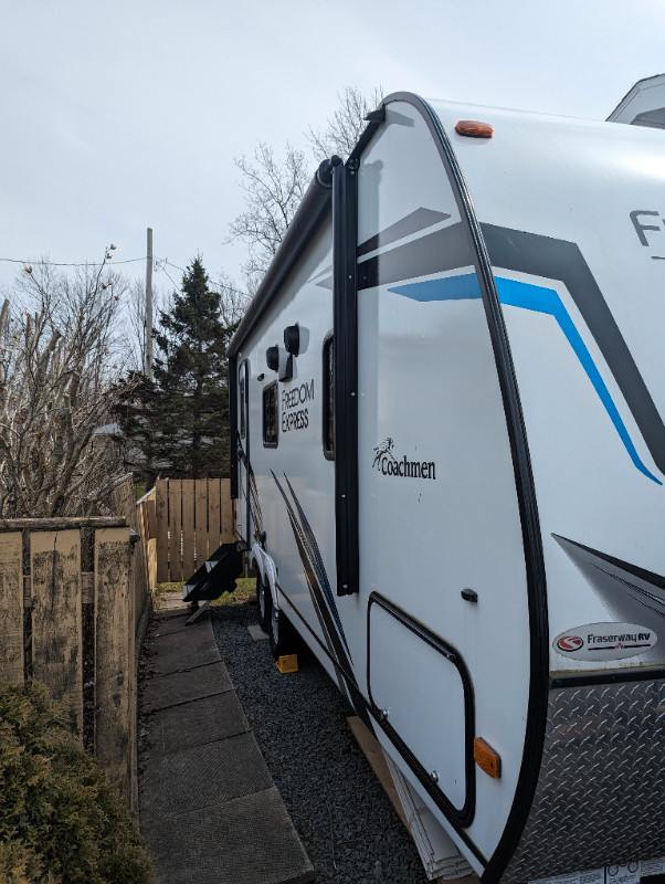 Travel Trailer - 2022 Freedom Express 20SE in Travel Trailers & Campers in City of Halifax - Image 2