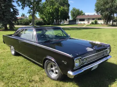 1966plymouth satellite. 440. Car was stripped to bare metal be for painting. Completely redone. 440...