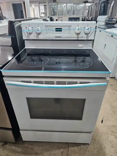 Fully working condition stove oven range Top of the line brand Nothing broken or missing pieces Can...