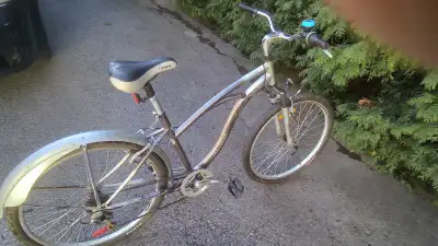 Boss lady's or Teens Bicycle , View more