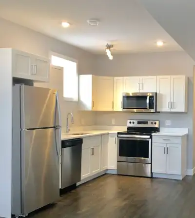 Hassard B Newer 2 Bedroom Basement Suite in Kensington Legal 2 bedroom suite in a bilevel home in Ke...