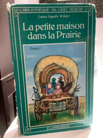 Livre “La petite maison dans La Prairie” de Laura Ingalls Wilder, View more