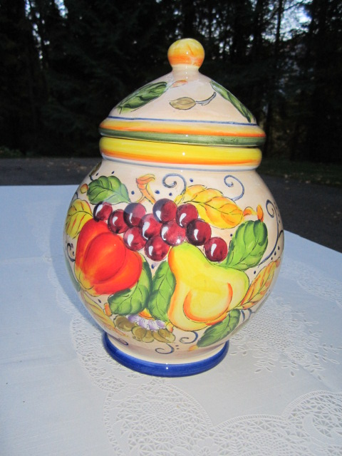 Pretty Urns63735878448515123