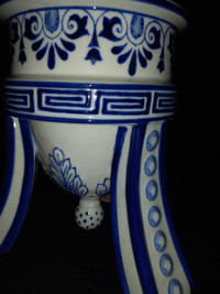 Blue and white urn
