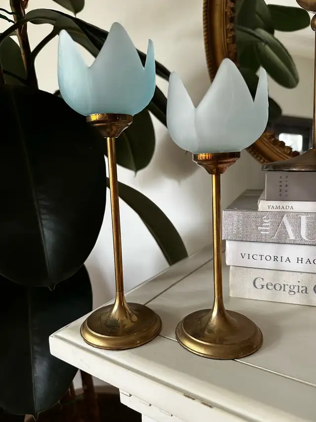 Vintage Brass & Frosted Glass Tulip Stemmed Candle Holders in Home Décor & Accents in Calgary - Image 4