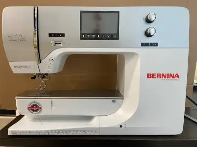 Bernina 770QE, like new., View more