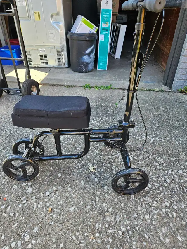 Knee Scooter598239731558666242