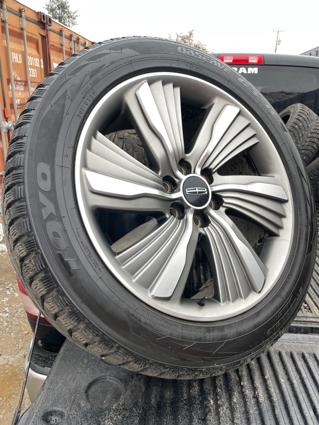 22”Lincoln/Ford Rims & Winter tires in Tires & Rims in Vernon - Image 2