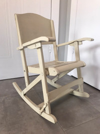Chaise berçante pliable pour enfants en bois Vintage