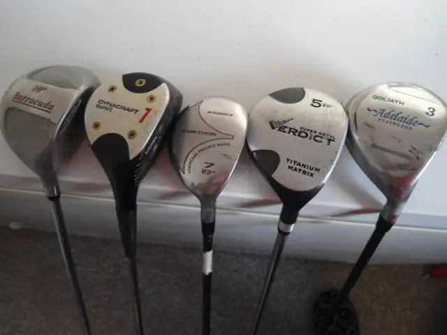 FIVE RIGHT HANDED GOLF CLUBS in Golf in Sudbury - Image 3