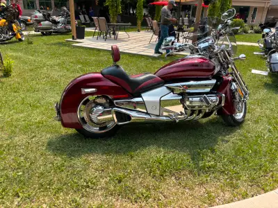 Limited production, chrome addition,comes with windshield,extra seats. No accidents,one owner.