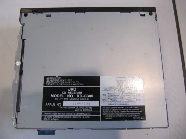 Classic JVC Model No KD-G300 CD Receiver 200watts Output XCond!! in General Electronics in Mississauga / Peel Region - Image 5
