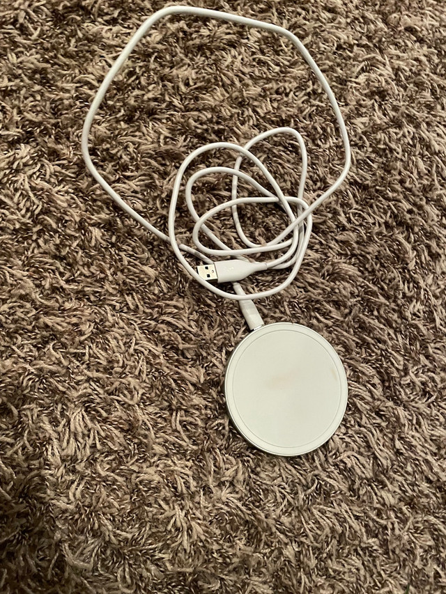 Apple charger in Other in Edmonton
