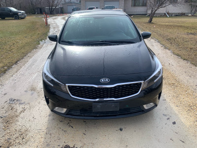 2018 Kia Forte LX clean title new safety low km