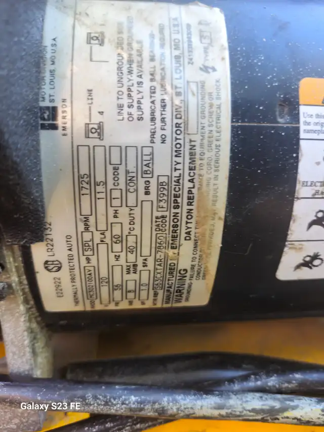 Portable Air Compressor65098704445570122