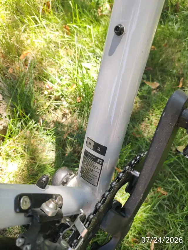 Giant Fastroad M2 bike for sale in Road in Markham / York Region - Image 5