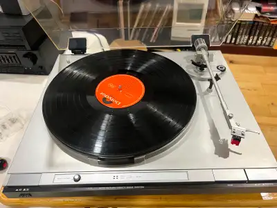 Beautiful JVC L-A31 direct drive turntable [SERVICED/TESTED], View more